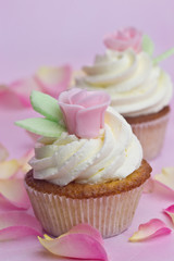Cupcake mit Rose