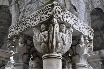 Capitelli