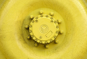 Yellow Hub