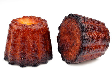 Cannelés bordelais