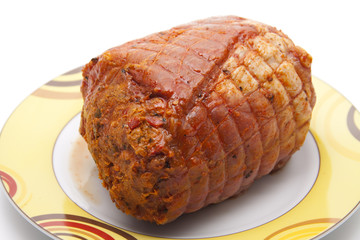 Roher gewürzter Rollbraten
