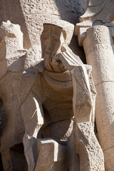 Escultura en la fachada de la Sagrada Familia de Barcelona
