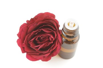 rose essential oil © SpaPartners