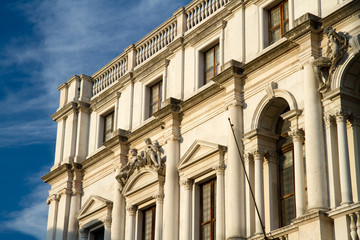Fototapeta na wymiar Bergamo, Biblioteka