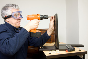 furniture fitter