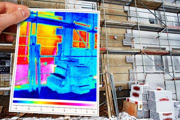 thermal imaging of an isolation measure in progress - obrazy, fototapety, plakaty