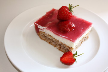 Dessert with strawberry gelatin