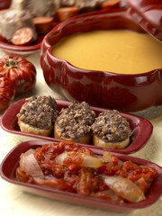 crema de garbanzos y completo de carne