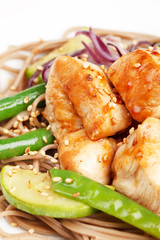 chicken with noodles and vegetables