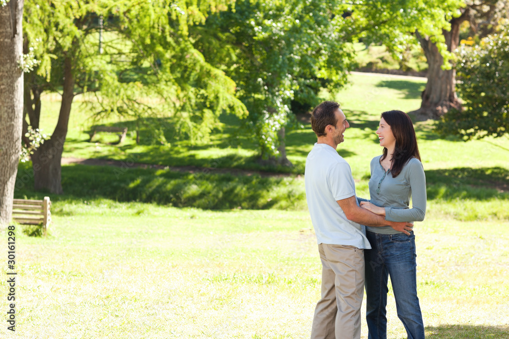 Canvas Prints Beautiful lovers in the park