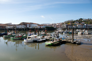 Fototapeta na wymiar port de pêche4