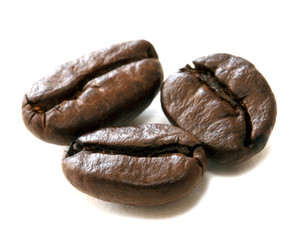 Obraz premium three coffee beans