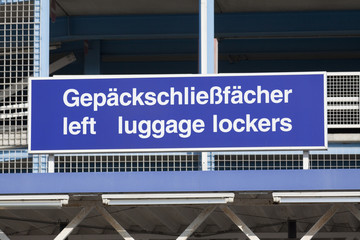 Gepäckschließfächer / luggage lockers
