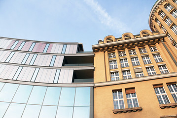 alt vs neu Fassade Leipzig