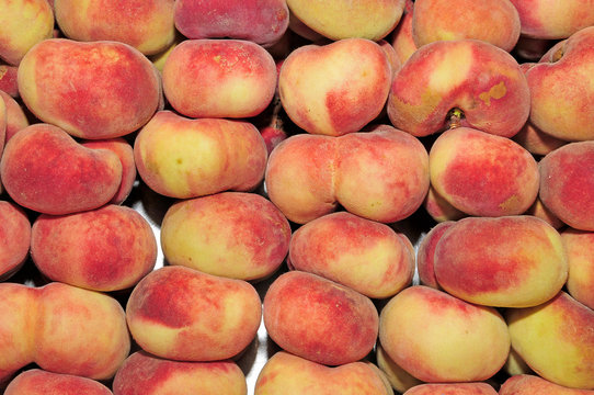chinese flat peaches