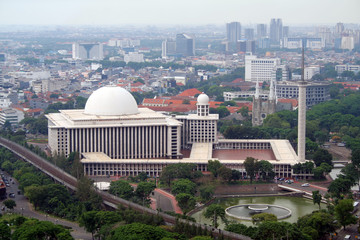 Istiqlal Mosque - Jakarta © VanderWolf Images