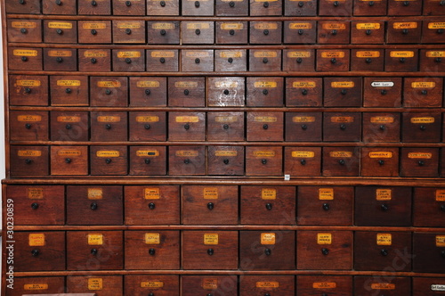 "apothekerschrank" Stockfotos und lizenzfreie Bilder auf Fotolia.com