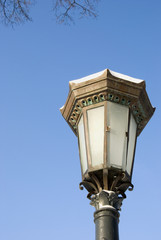 Fototapeta na wymiar vintage lamp in the old estate park