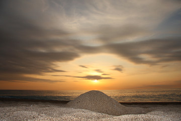 Fototapeta na wymiar tropical beach in sunset