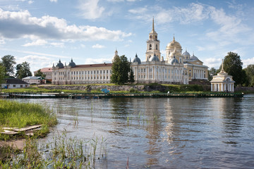 Obraz premium Монастырь на острове.