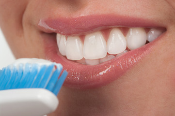 Brushing teeth