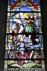 Jeanne d'Arc dans un vitrail de l'église Notre-Dame du Liban à Paris	