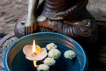 Meditation mit Buddha