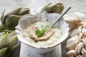 artichoke soupe-zuppa di carciofi