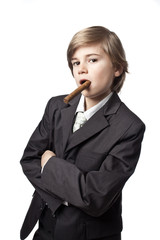 fier réussite réussir enfant garçon cigare riche richesse ins