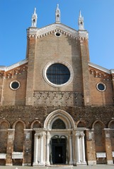 Fototapeta na wymiar Przód Santi Giovanni e Paolo kościoła, Wenecja