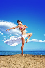  woman relaxing on the beach