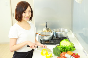 cooking/料理をする女性