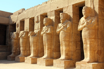 ancient statues in Luxor karnak temple