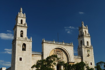 Catedral de Yucatán, Mérida - obrazy, fototapety, plakaty