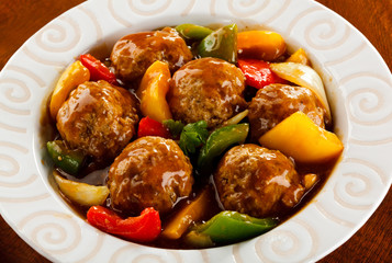 Roasted meatballs and vegetables