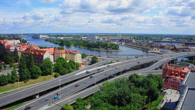 Szczecin - widok na rzekę Odrę, port i ulice