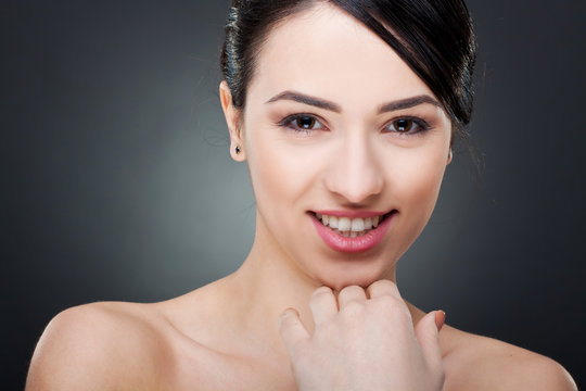 Fototapeta beautiful woman smiling