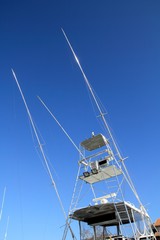 Flybridge fisher boat high fly bridge tuna tower