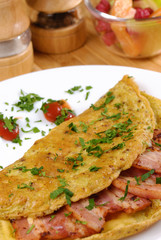 Omelet with bacon