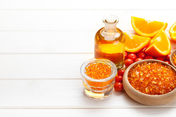 Spa minerals - orange bath salt and fruits