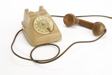 TELEFONO 2