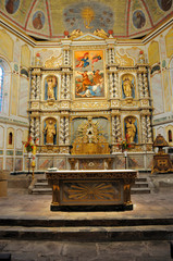 Obraz premium pediment church