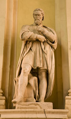 Michelangelo satue from Vienna - art museum facade