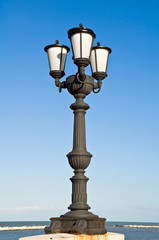 Fototapeta na wymiar Lampy uliczne.