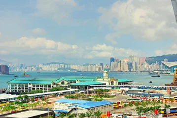 Zelfklevend Fotobehang China, Hong Kong central ferry pier. © claudiozacc