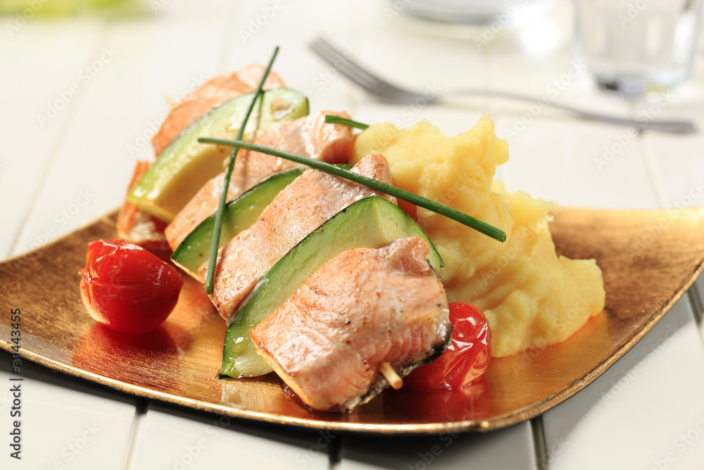 Poster Salmon and avocado skewer