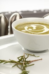 Spinach cream soup