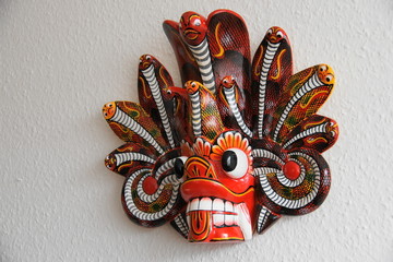 Holzmaske aus Sri Lanka