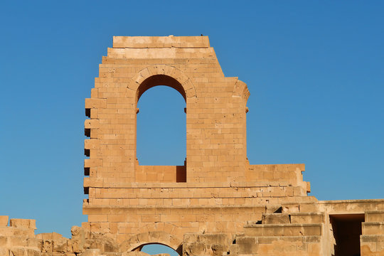 Rovine del teatro di Sabrata - Libia