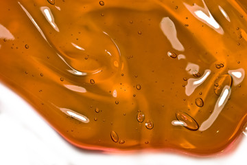 Bubbles in honey